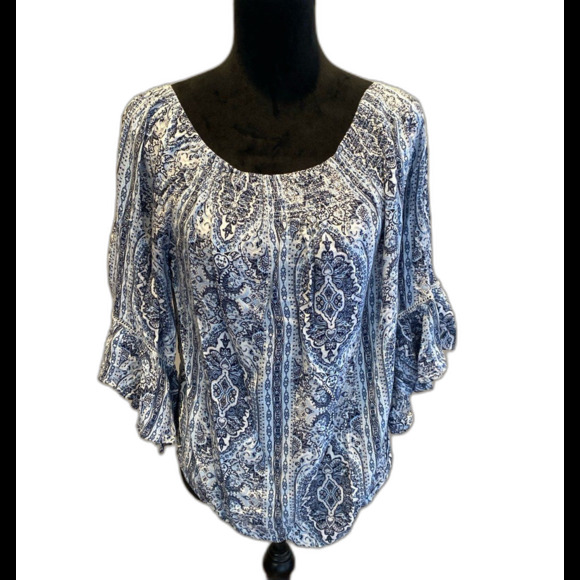 Off (or On!) Shoulder Blouse Size Large Blue Paisley Print  Boho Peasant Top - Picture 1 of 10